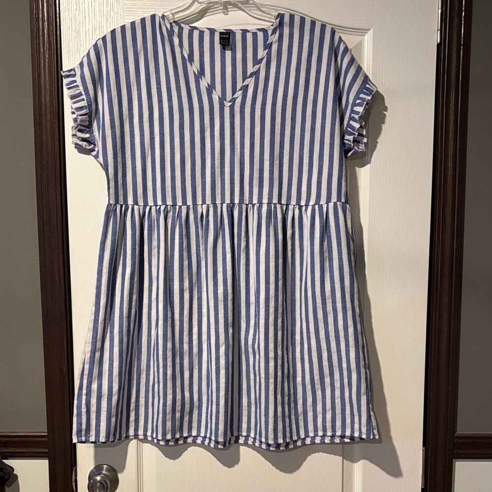 SHEIN Blue and White Striped Tunic Top